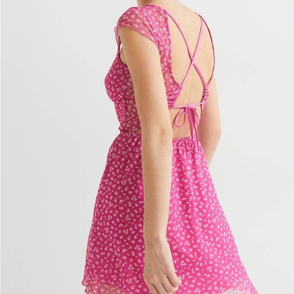 Pretty in Pink Floral Lace-Up Summer Dress - Picture 2 of 4